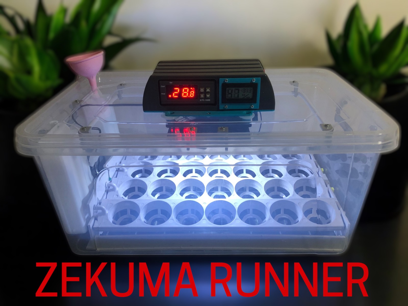 ZEKUMA RUNNER TAM OTOMATİK 28'Lİ KULUÇKA MAKİNESİ